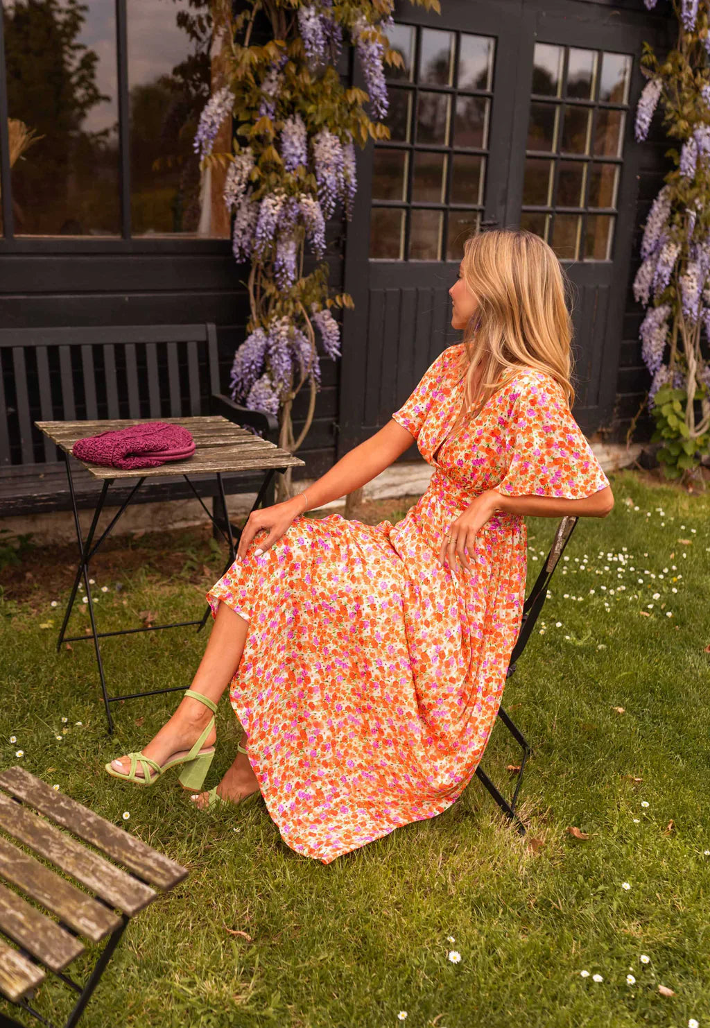 ELLA | Blommig sommarklänning